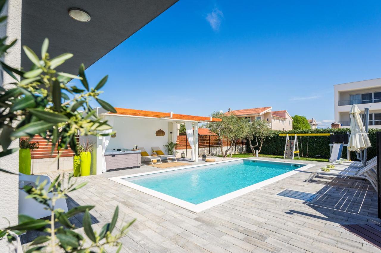 Villa Olea With Heated Pool And Jacuzzi Sukošan المظهر الخارجي الصورة